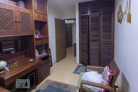 Quarto 2 de casa à venda com 4 quartos, 200m² em Perdizes, São Paulo