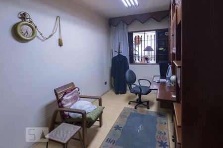 Quarto 2 de casa à venda com 4 quartos, 200m² em Perdizes, São Paulo