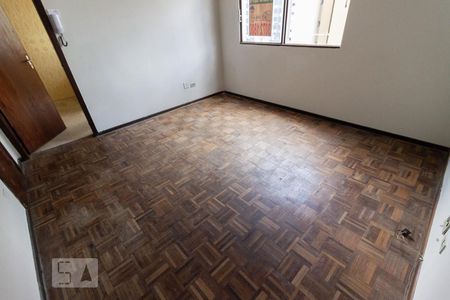 Sala de apartamento para alugar com 2 quartos, 50m² em Rebouças, Curitiba