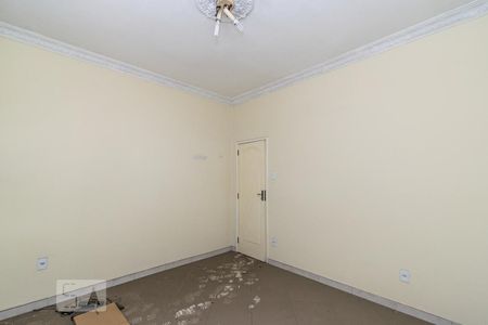 Quarto 1 de casa para alugar com 2 quartos, 100m² em Penha, Rio de Janeiro