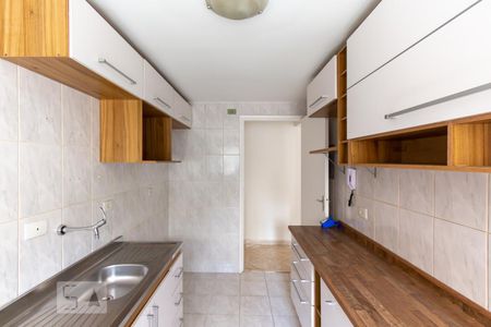 Cozinha de apartamento para alugar com 2 quartos, 50m² em Jardim Boa Vista (zona Oeste), São Paulo