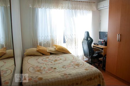 Quarto 1 de apartamento para alugar com 2 quartos, 60m² em Partenon, Porto Alegre