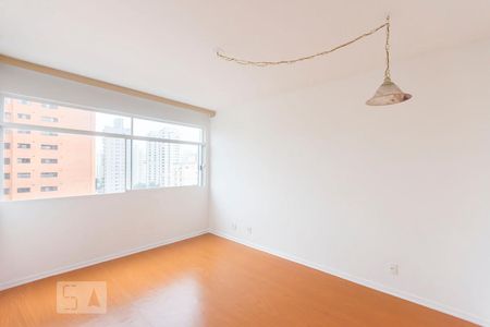 Sala de apartamento para alugar com 2 quartos, 60m² em Vila Uberabinha, São Paulo