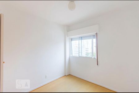 Quarto de apartamento para alugar com 2 quartos, 60m² em Vila Uberabinha, São Paulo