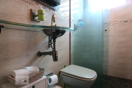 Banheiro de apartamento para alugar com 3 quartos, 65m² em Butantã, São Paulo