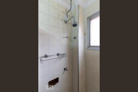 Banheiro de apartamento à venda com 1 quarto, 55m² em Vila Itapura, Campinas