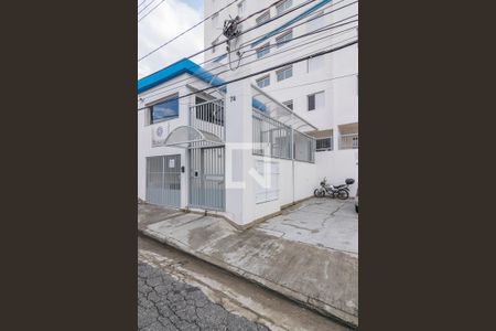 Apartamento à venda com 48m², 2 quartos e 1 vaga Apartamento à venda com 48m², 2 quartos e 1 vagaFachada
