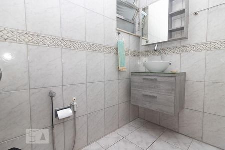 Banheiro de apartamento para alugar com 2 quartos, 65m² em Engenho Novo, Rio de Janeiro