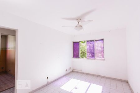 Sala de apartamento para alugar com 2 quartos, 49m² em Pechincha, Rio de Janeiro