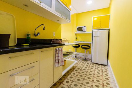 Cozinha de apartamento para alugar com 1 quarto, 70m² em Moinhos de Vento, Porto Alegre