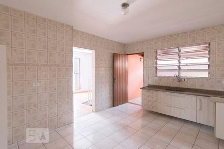 Cozinha de casa para alugar com 3 quartos, 180m² em Vila Palmeiras, São Paulo