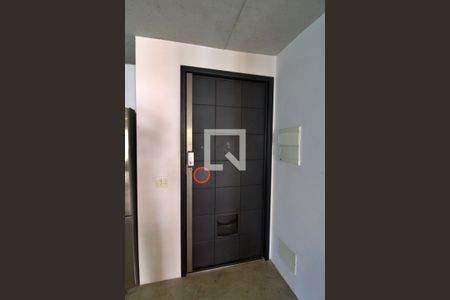 Entrada de apartamento para alugar com 1 quarto, 70m² em Vila Suzana, São Paulo