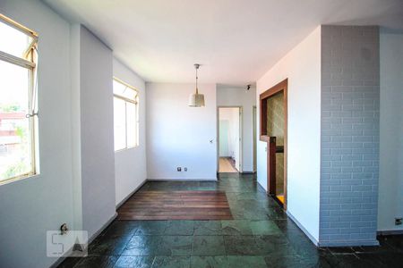 Sala de apartamento para alugar com 2 quartos, 70m² em São Lucas, Belo Horizonte