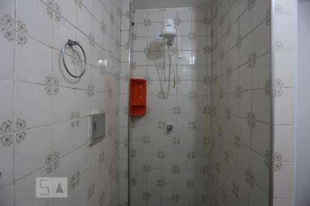 Banheiro de apartamento para alugar com 1 quarto, 33m² em Consolação, São Paulo