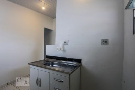 Cozinha de apartamento para alugar com 1 quarto, 30m² em Vila Gumercindo, São Paulo