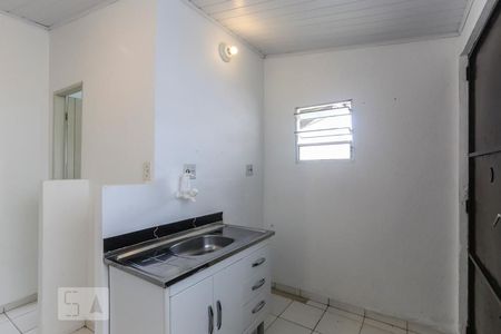 Cozinha de apartamento para alugar com 1 quarto, 30m² em Vila Gumercindo, São Paulo