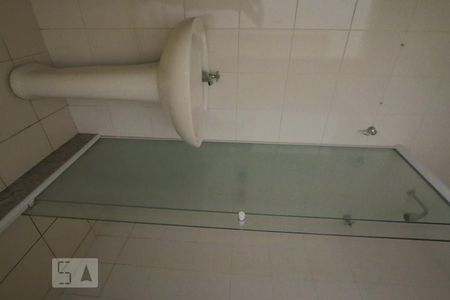 Banheiro suíte  de apartamento para alugar com 2 quartos, 70m² em Jacarepaguá, Rio de Janeiro