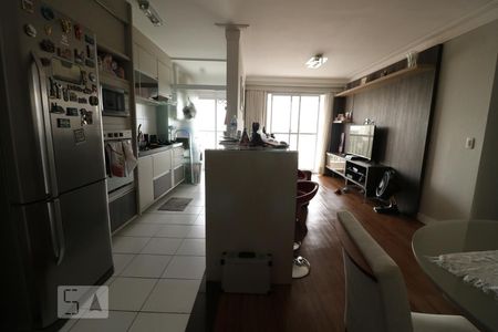 Sala - Detalhe de apartamento para alugar com 3 quartos, 85m² em Bosque, Campinas