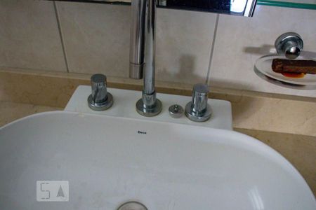 Banheiro - Torneira de apartamento para alugar com 3 quartos, 82m² em Vila Monumento, São Paulo