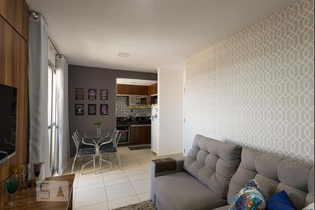 Sala de apartamento à venda com 2 quartos, 55m² em Serrano, Belo Horizonte