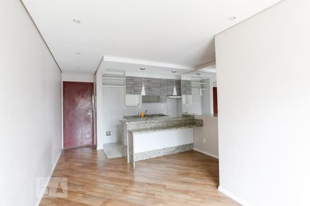 Sala de apartamento para alugar com 3 quartos, 64m² em Vila Santa Catarina, São Paulo
