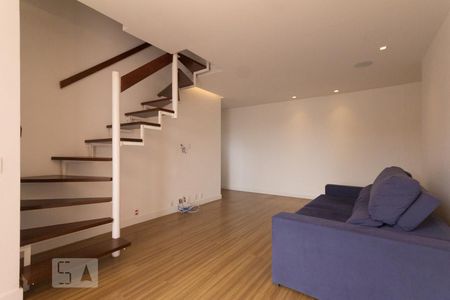 Sala de apartamento à venda com 2 quartos, 70m² em Barra da Tijuca, Rio de Janeiro