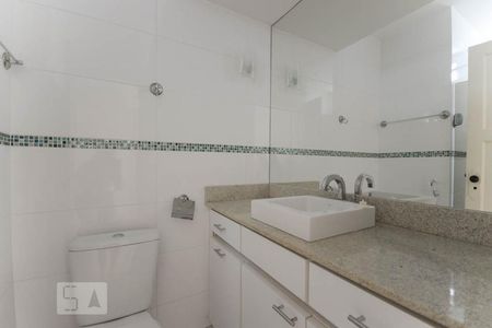Banheiro Suíte de apartamento à venda com 3 quartos, 115m² em Tijuca, Rio de Janeiro