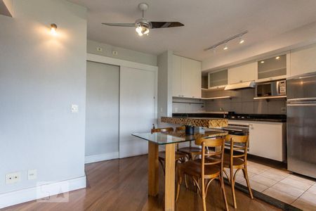 Sala de apartamento para alugar com 1 quarto, 60m² em Paraíso do Morumbi, São Paulo