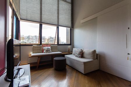 Sala de apartamento para alugar com 1 quarto, 60m² em Paraíso do Morumbi, São Paulo