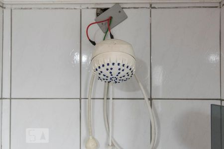 Chuveiro de apartamento para alugar com 2 quartos, 50m² em Parque das Nações, Santo André