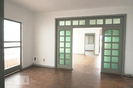 Sala de casa à venda com 5 quartos, 140m² em Rio Branco, São Leopoldo