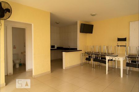 Apartamento à venda com 60m², 2 quartos e 1 vagaÁrea Comum - Salçao de Festas
