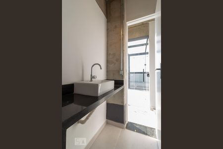 Lavabo de apartamento à venda com 3 quartos, 235m² em Carandiru, São Paulo