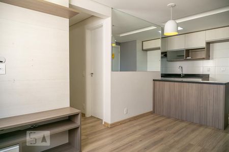 Sala de apartamento à venda com 2 quartos, 44m² em Jardim Las Vegas, Guarulhos