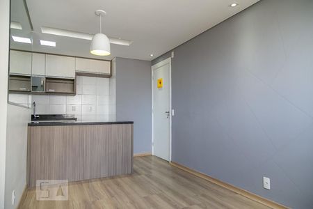 Sala de apartamento à venda com 2 quartos, 44m² em Jardim Las Vegas, Guarulhos