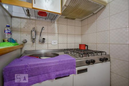 Cozinha de apartamento à venda com 1 quarto, 30m² em Bela Vista, São Paulo