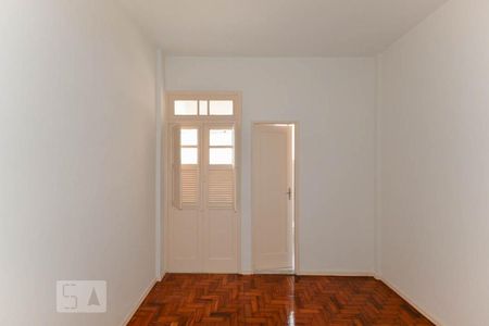 Suíte de apartamento para alugar com 1 quarto, 38m² em São Cristóvão, Rio de Janeiro