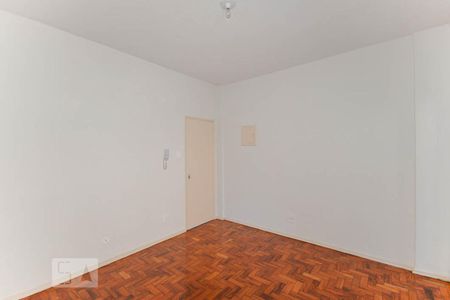 Sala de apartamento para alugar com 1 quarto, 38m² em São Cristóvão, Rio de Janeiro