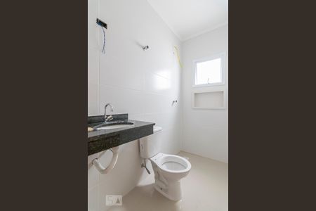 Banheiro de apartamento para alugar com 3 quartos, 70m² em Vila Humaitá, Santo André