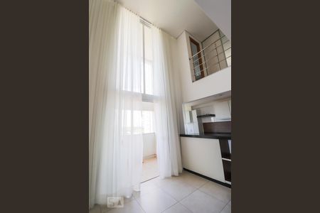 Sala de apartamento para alugar com 1 quarto, 51m² em Park Lozandes, Goiânia