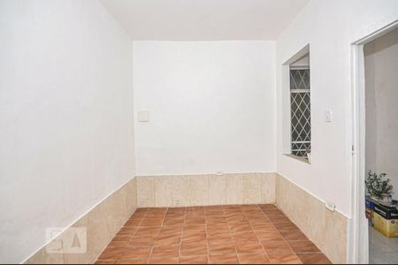 Sala de casa para alugar com 1 quarto, 60m² em Taquara, Rio de Janeiro