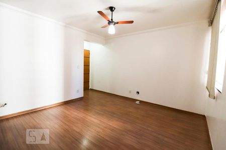 Sala de apartamento para alugar com 3 quartos, 61m² em Vila dos Alpes, Goiânia