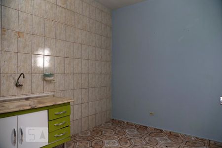 Cozinha de casa para alugar com 1 quarto, 30m² em Parque Marabá, Taboão da Serra