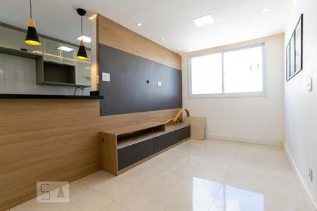 Sala de apartamento para alugar com 2 quartos, 44m² em Jardim Iris, São Paulo