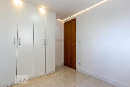 Quarto 1 de apartamento para alugar com 2 quartos, 44m² em Jardim Iris, São Paulo