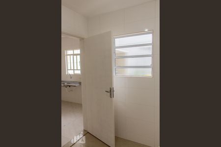 Banheiro de casa para alugar com 1 quarto, 50m² em Bangú, Santo André