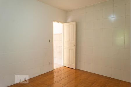 Quarto de casa para alugar com 1 quarto, 40m² em Vila Invernada, São Paulo