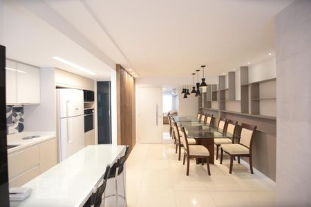 Apartamento para alugar com 2 quartos, 76m² em Recreio dos Bandeirantes, Rio de Janeiro