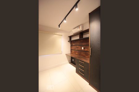 Apartamento para alugar com 2 quartos, 76m² em Recreio dos Bandeirantes, Rio de Janeiro