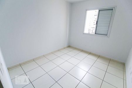 Quarto 1 de apartamento para alugar com 2 quartos, 64m² em Residencial Eldorado, Goiânia